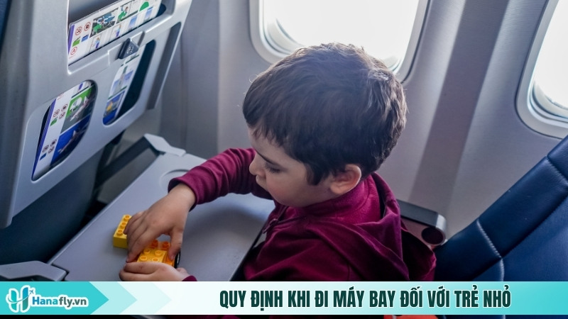 Quy định hàng không đối với trẻ nhỏ